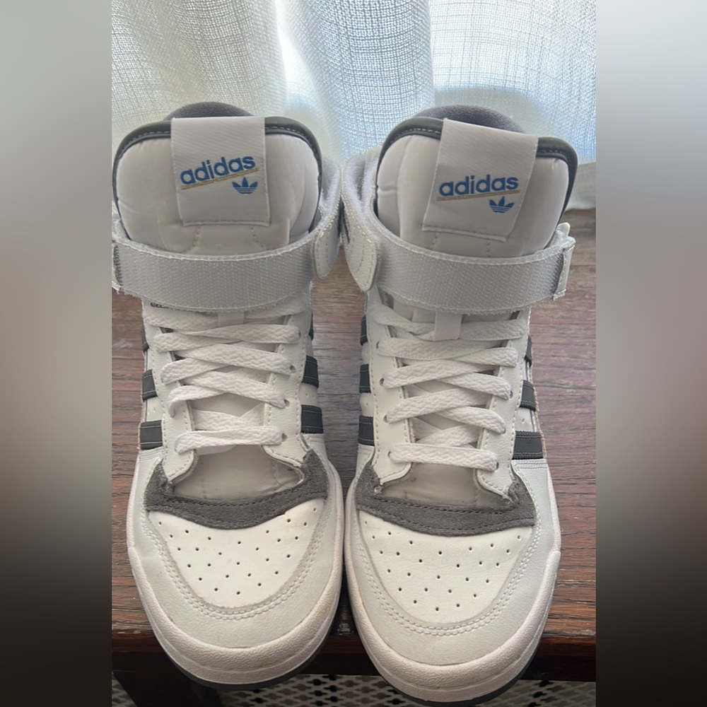Adidas mid forum. Worn once. Women’s Size 7.5 or Men’s 6.5
